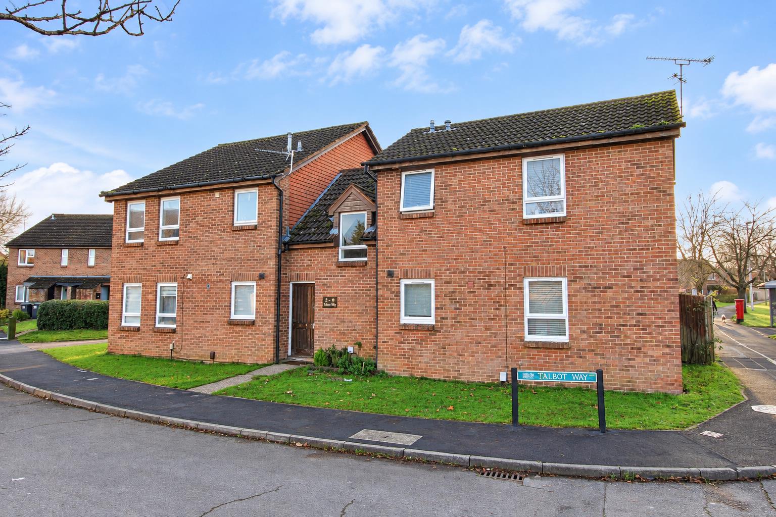Talbot Way, Tilehurst, Reading